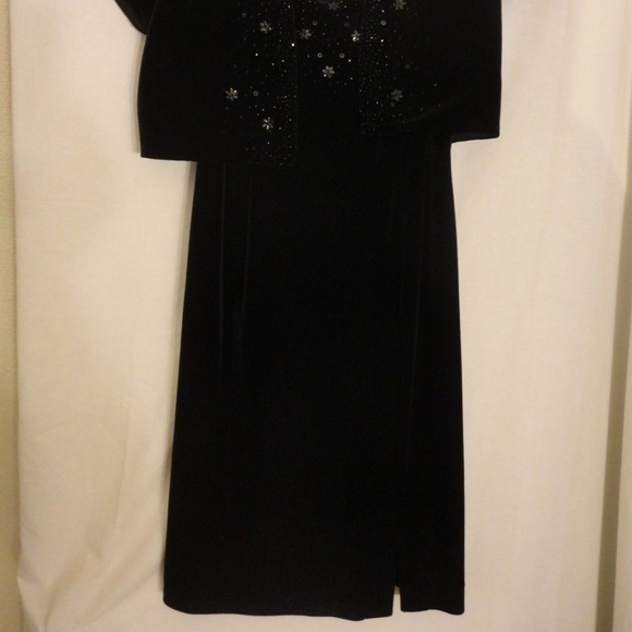 J R Nites Caliendo Black Velvety Crop Jacket Dress - Picture 2 of 8